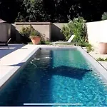 Daire La Maisonnette Du Parc - Piscine - Tennis *